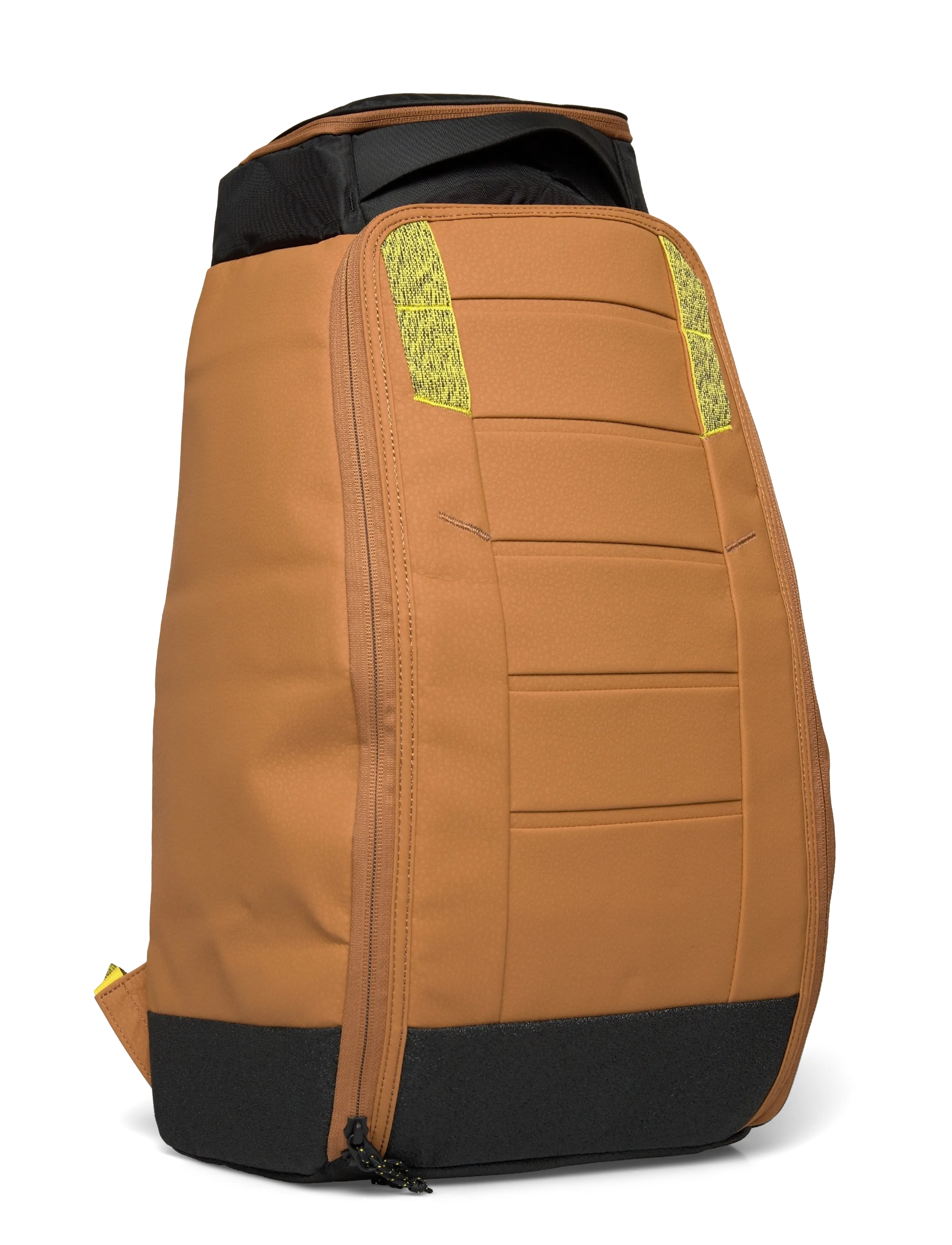 Db Journey - Hugger Backpack 30L Acorn Brown - sport backpacks - acorn brown - 2