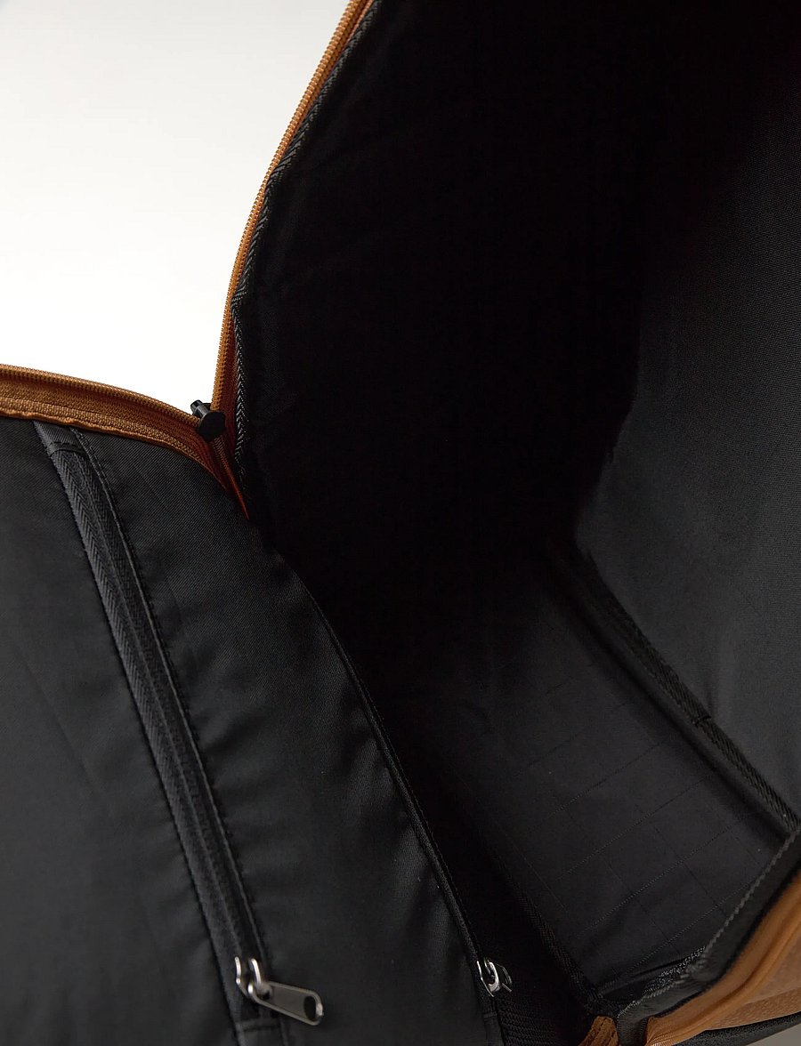 Db Journey - Hugger Backpack 30L Acorn Brown - sportryggsäckar - acorn brown - 4