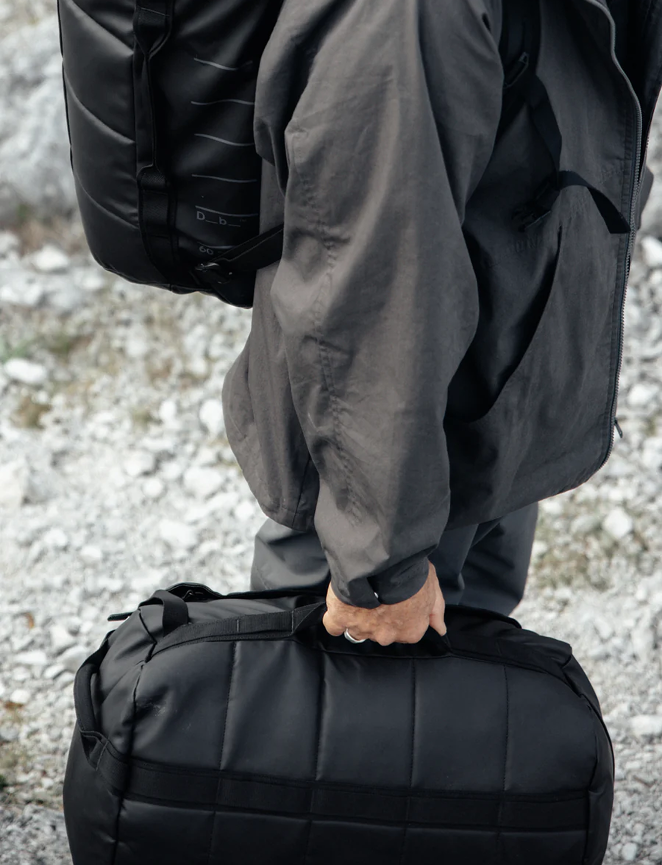 Db Journey - Roamer Duffel 40L - urheilureput - black out - 4