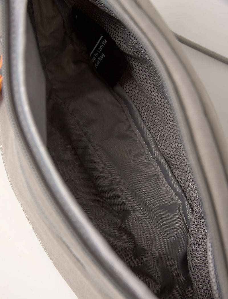 Db Journey - Roamer Pro Sling Bag 6L - crossbody- & magväskor - sand grey - 4