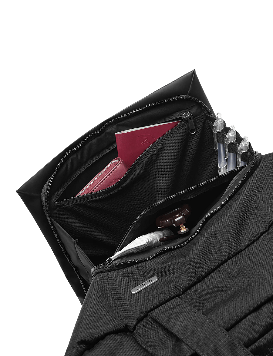 Db Journey - Entour Tote 22L - black out - 4