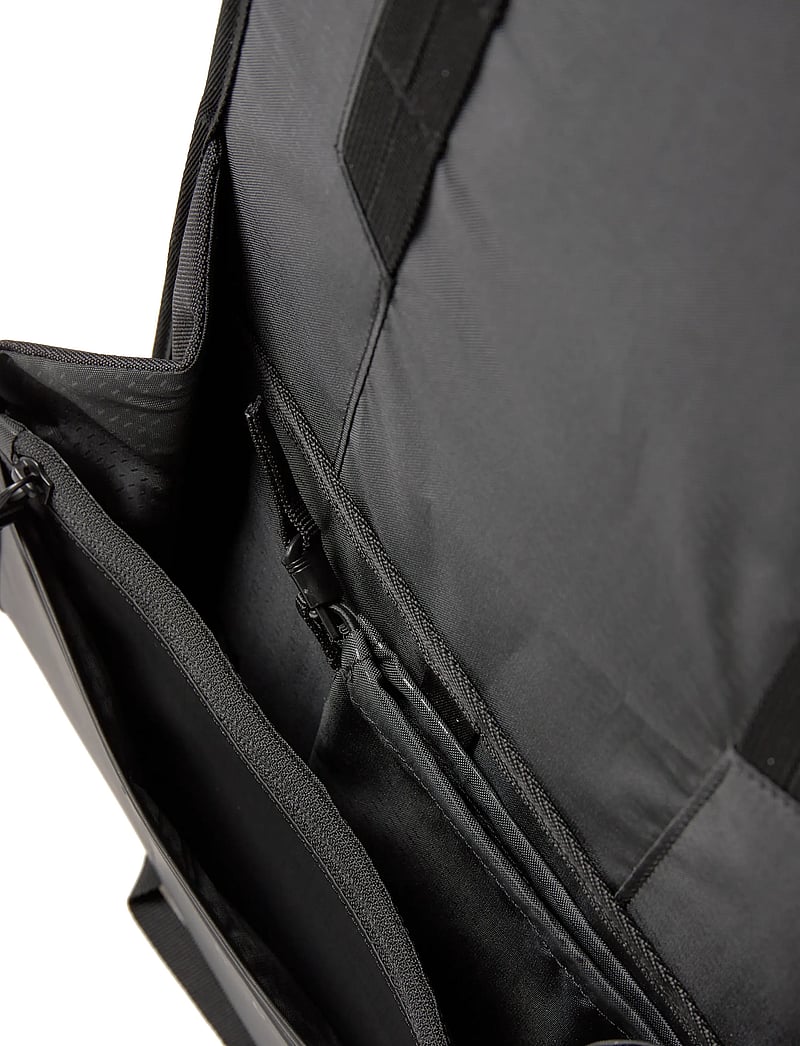 Db Journey - Hugger Organizer - arvutikotid - black out - 4