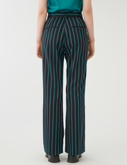 Dea Kudibal - RIHANNA - pantalons évasés - verdes stripe - 4