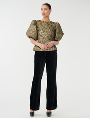 Dea Kudibal - THRIMINE NS - short-sleeved blouses - black gold - 1