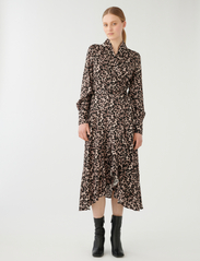 Dea Kudibal - VITAH - marškinių tipo suknelės - leopard soil - 2