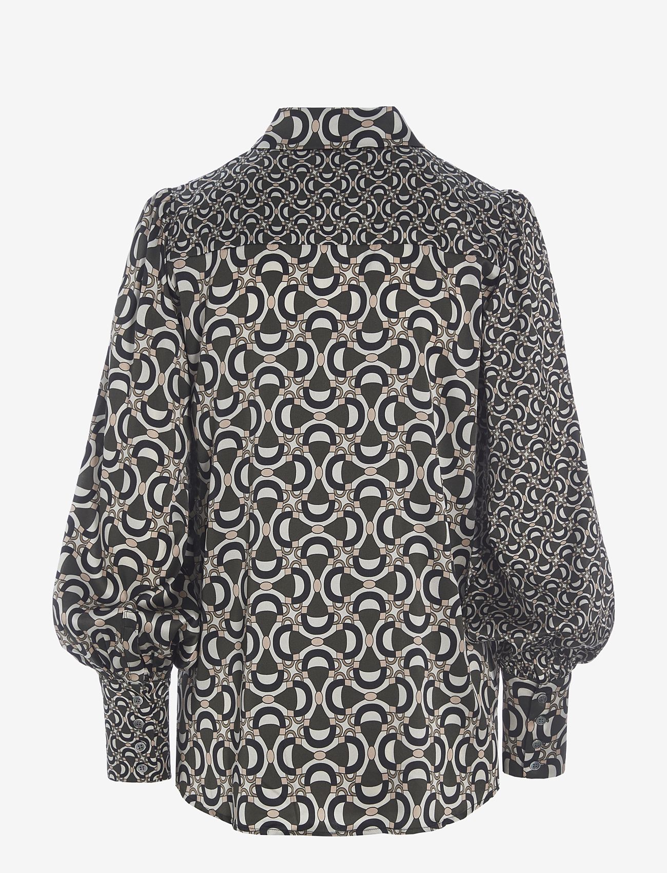 Dea Kudibal - ASTA - stirrup pine - 1