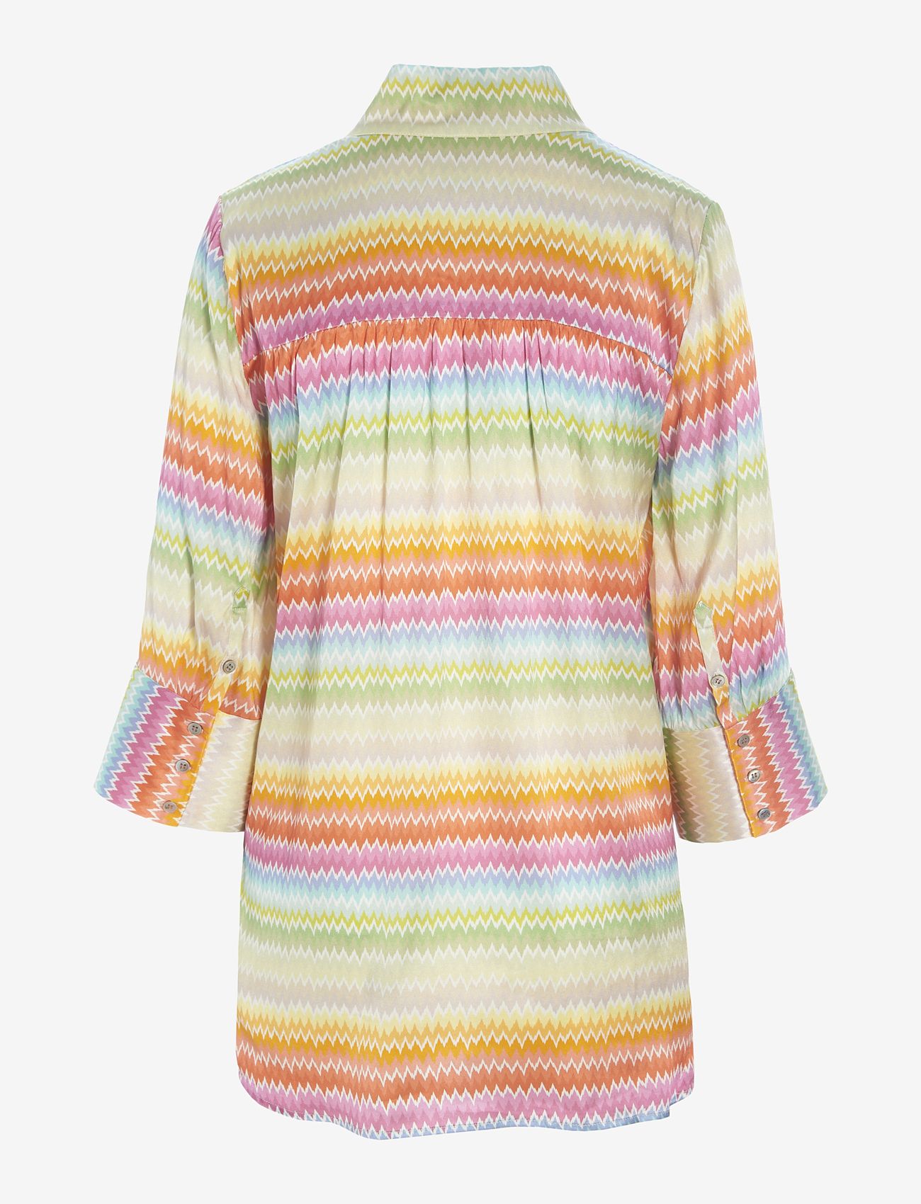 Dea Kudibal - KAMI - lyon lipstick - 1