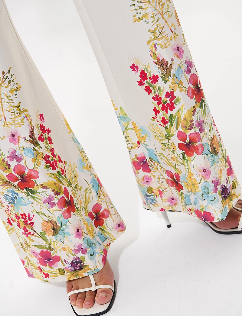 Dea Kudibal - RIHANNADEA NS - straight leg hosen - poetic - 5