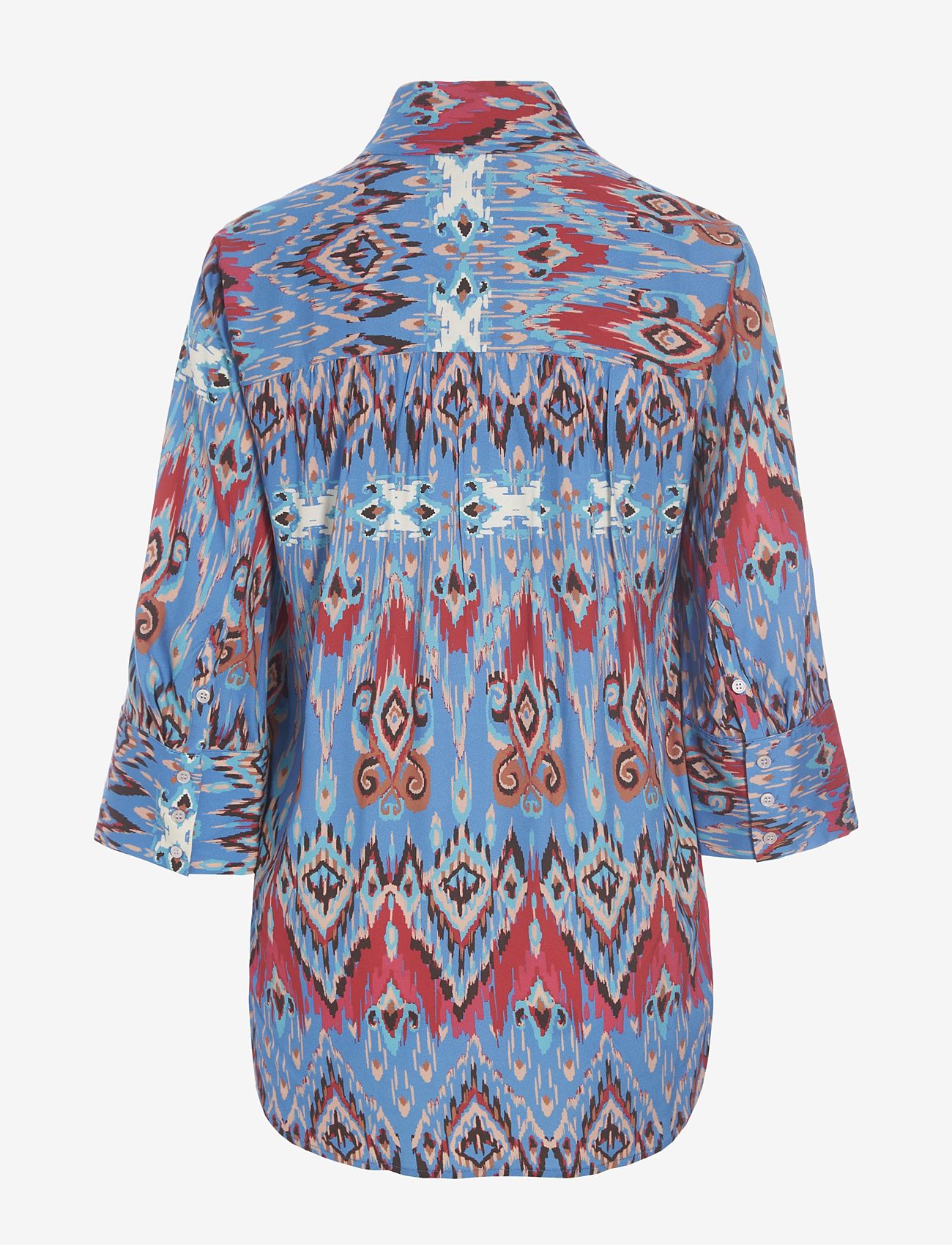 Dea Kudibal - KAMI EV - ikat malibu - 1