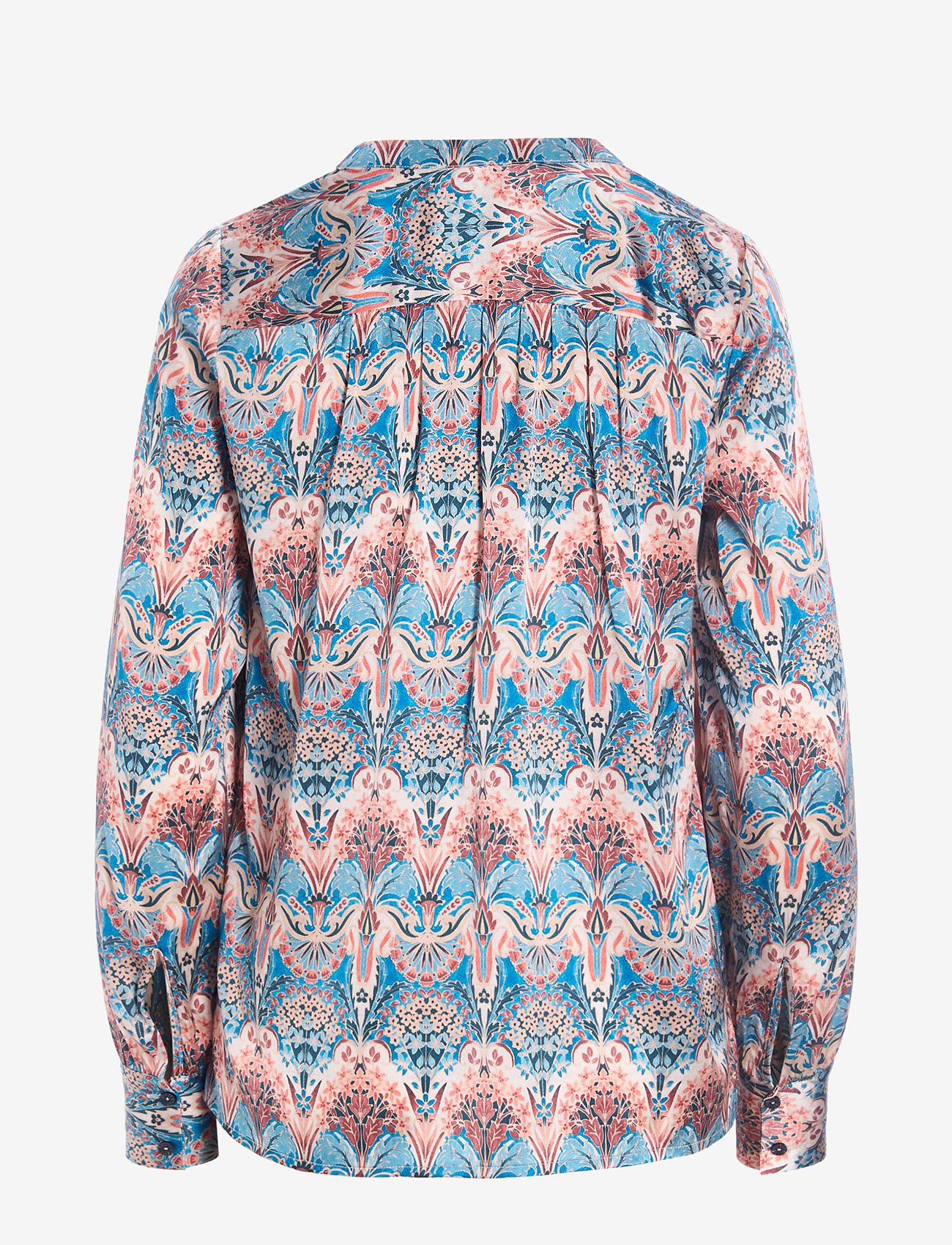 Dea Kudibal - KAY - alcazar allure - 1