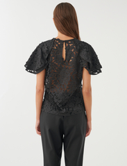 Dea Kudibal - DELILAH - short-sleeved blouses - black - 2
