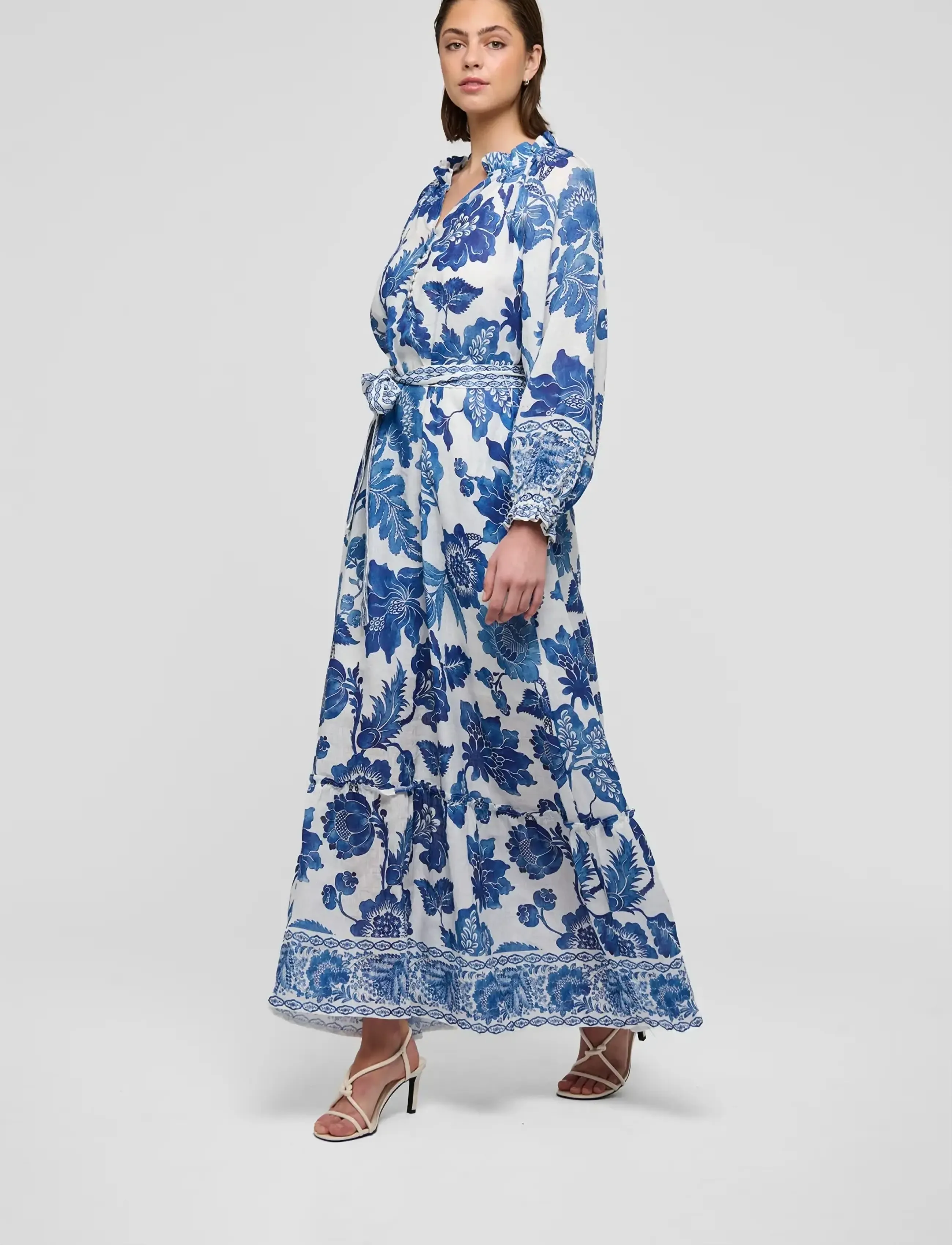 Dea Kudibal IDANIADEA NS - Kleider - BLOSSOMING / blue