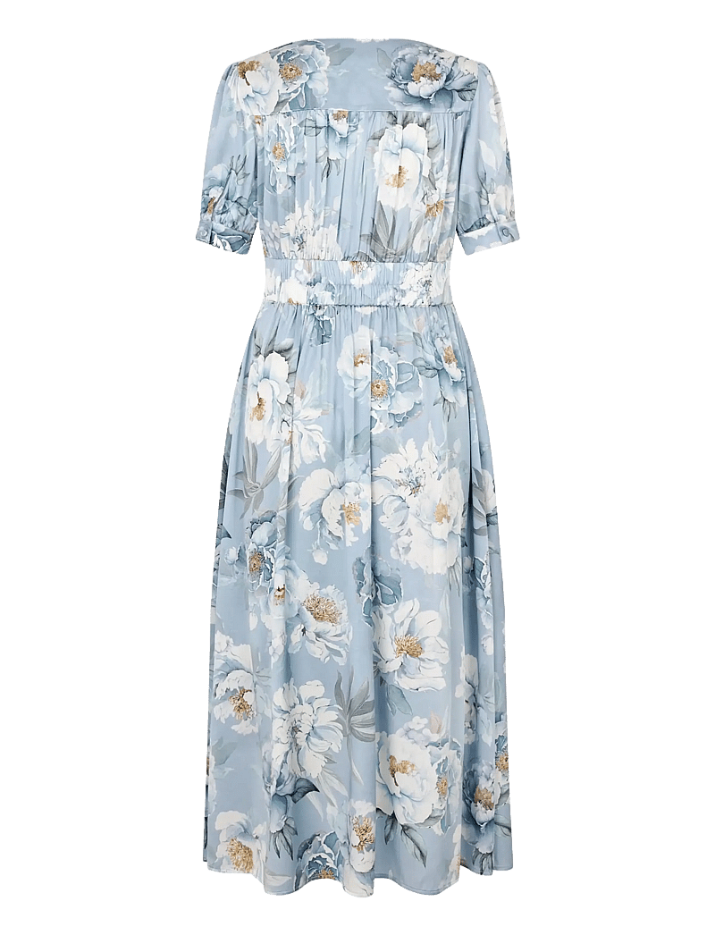 Dea Kudibal - LEANDRADEA - paeonia skyway - 2