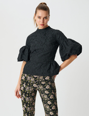 Dea Kudibal - MARTINA NS - short-sleeved blouses - black - 2