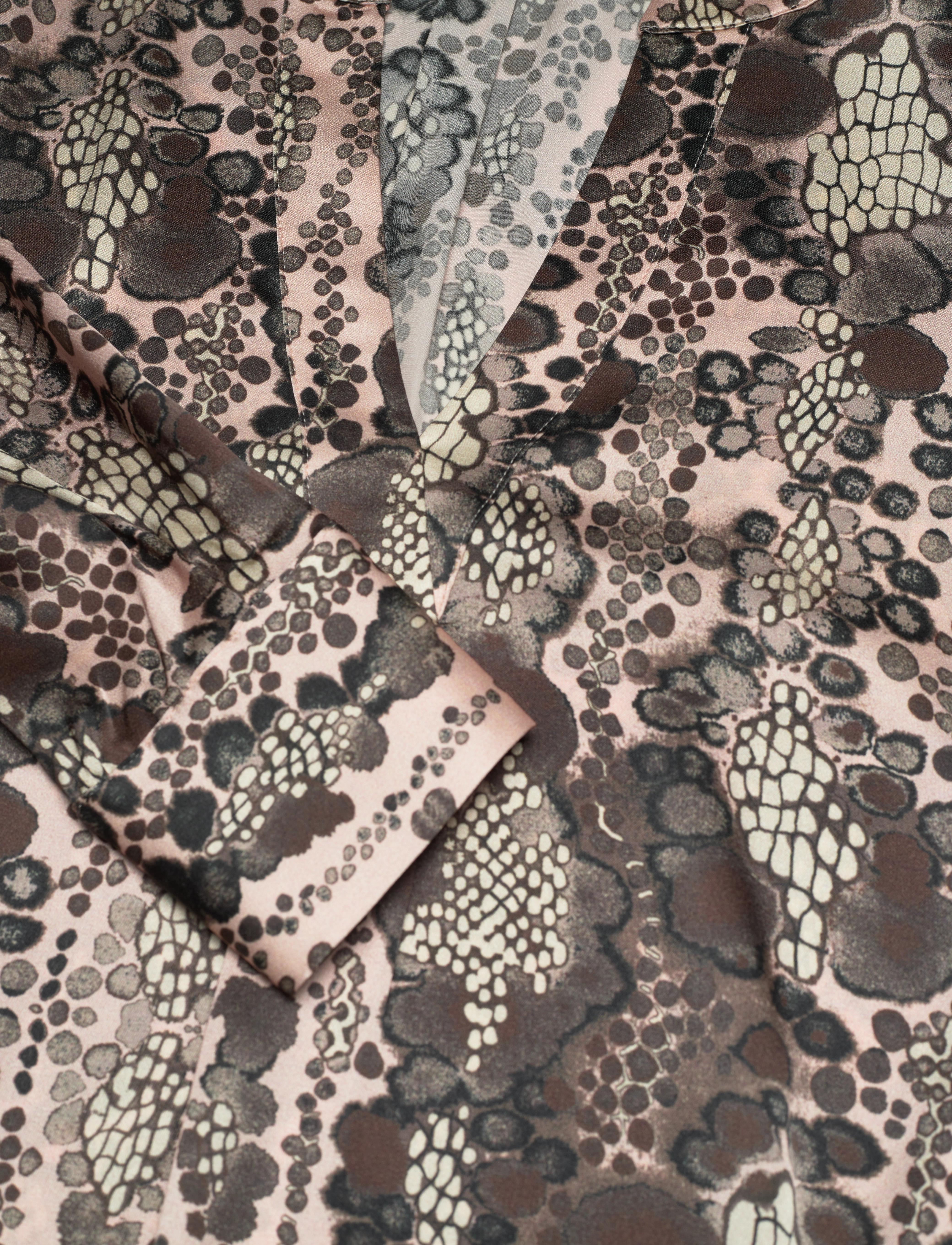 Dea Kudibal - SANTENA - snake rose - 3