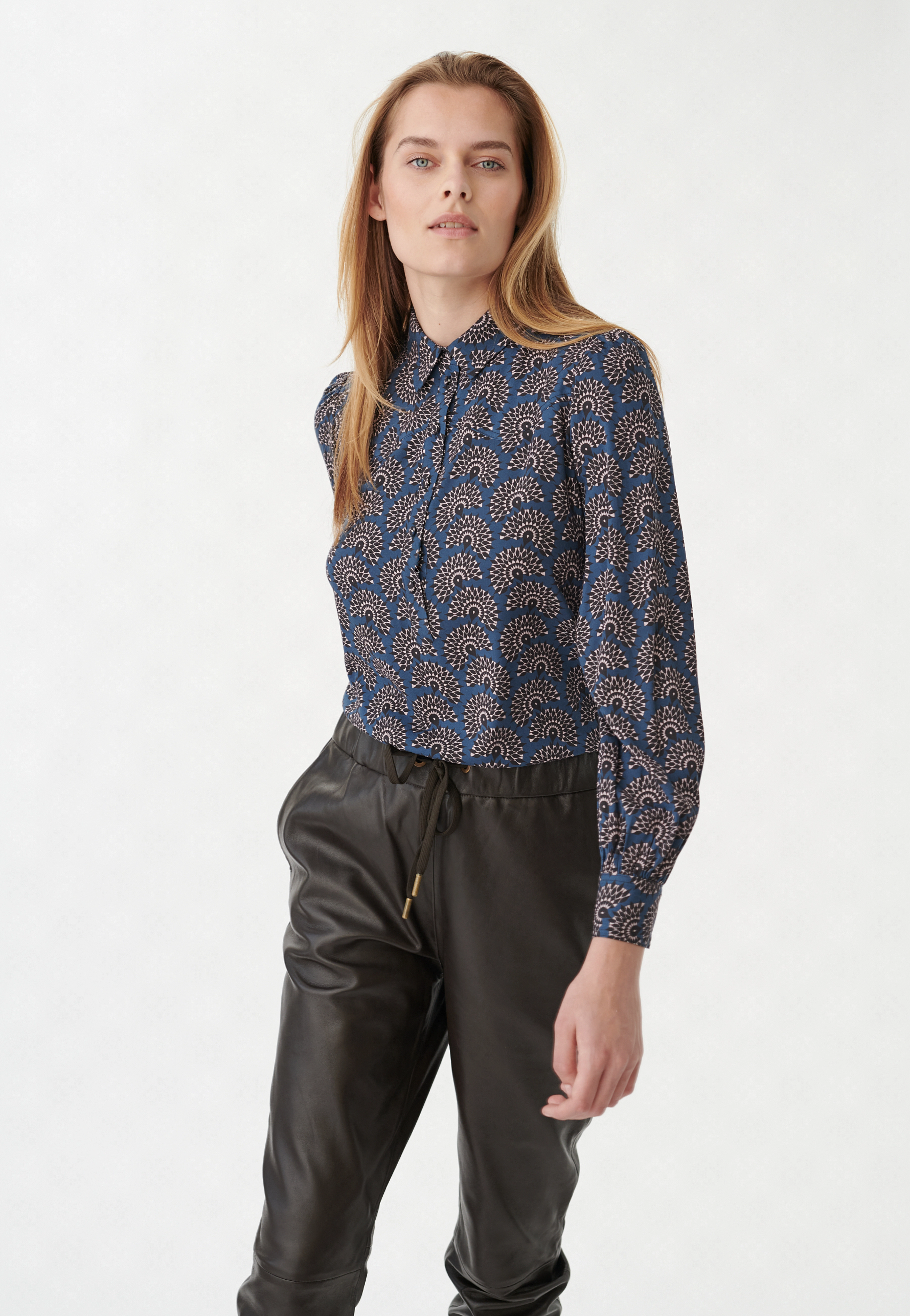 Dea Kudibal - SOFIE (V) - fan navy - 2