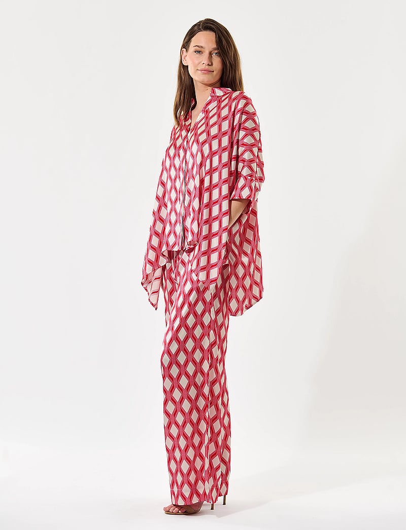 Dea Kudibal - MANDYDEA - lühikeste varrukatega pluusid - brillante pink - 3