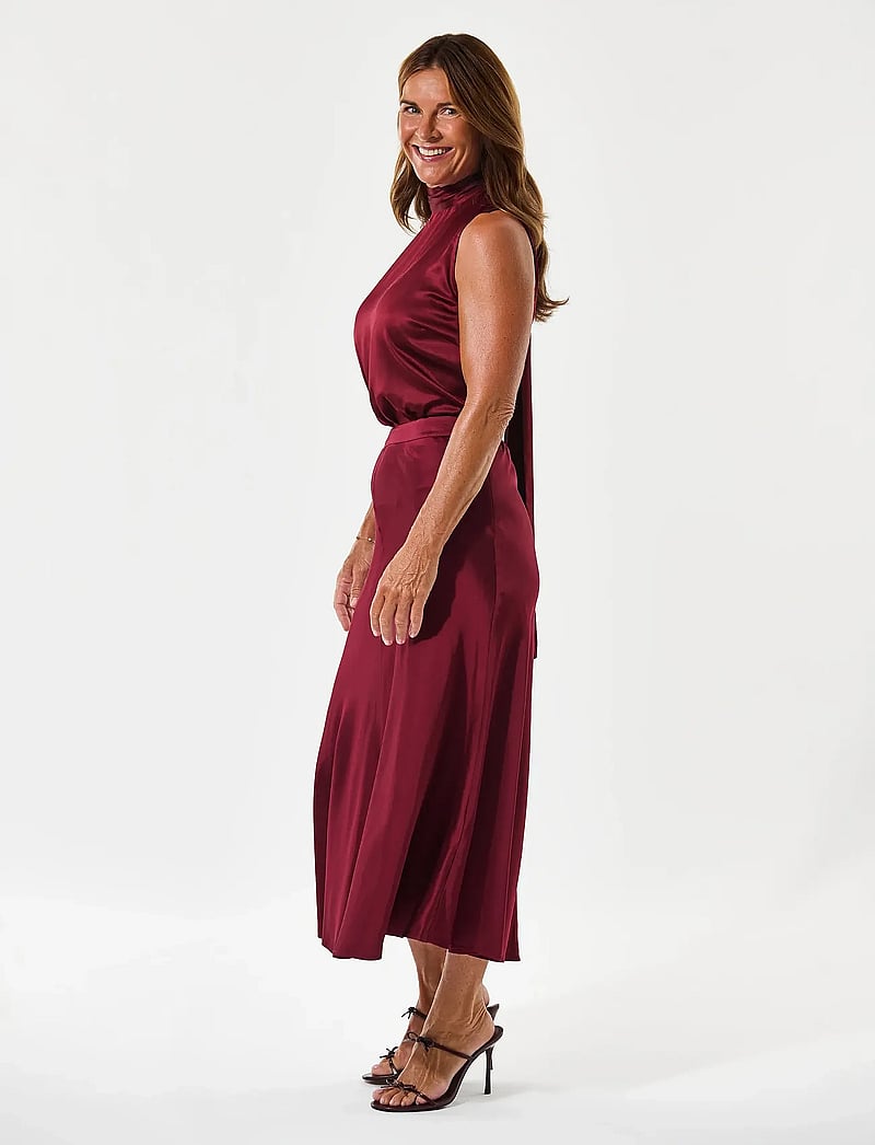 Dea Kudibal - LUCIADEA - varrukateta pluusid - bourgogne - 3