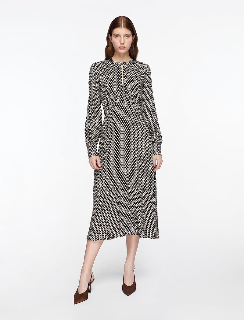 Dea Kudibal - RUMERDEA EV - sommerkjoler - takao - 2