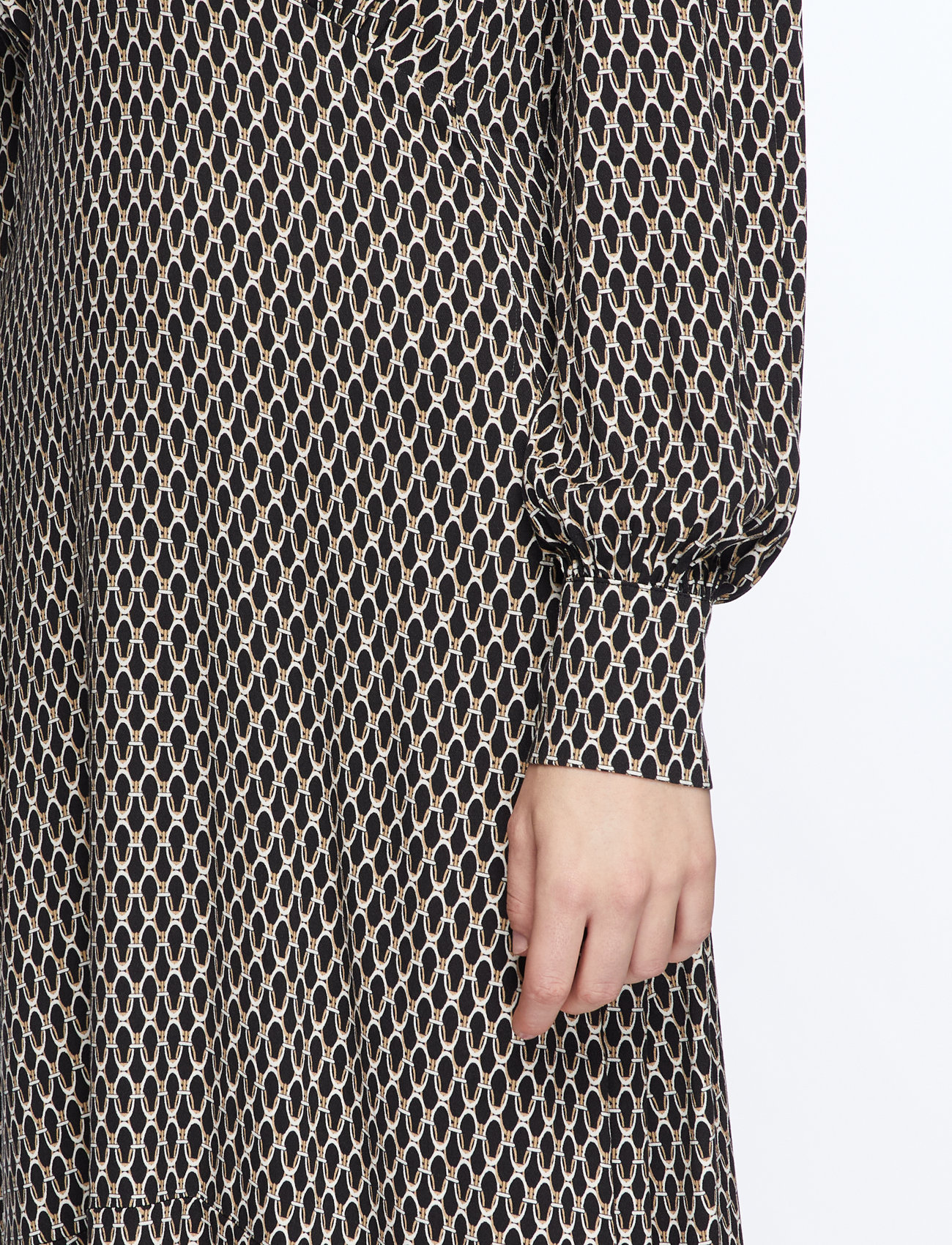 Dea Kudibal - RUMERDEA EV - maxikjoler - takao - 5