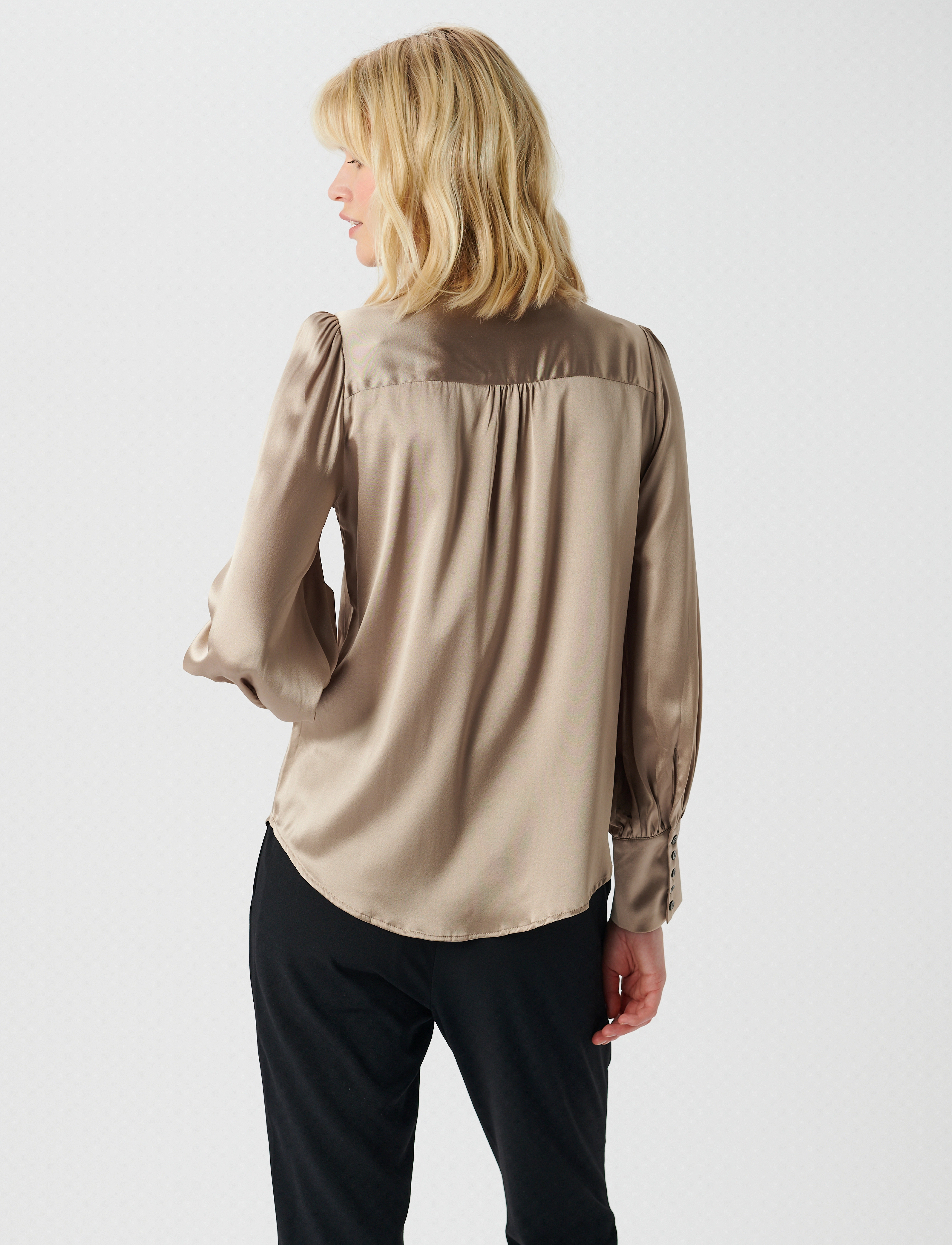 Dea Kudibal - CADENCE - canvas - 4