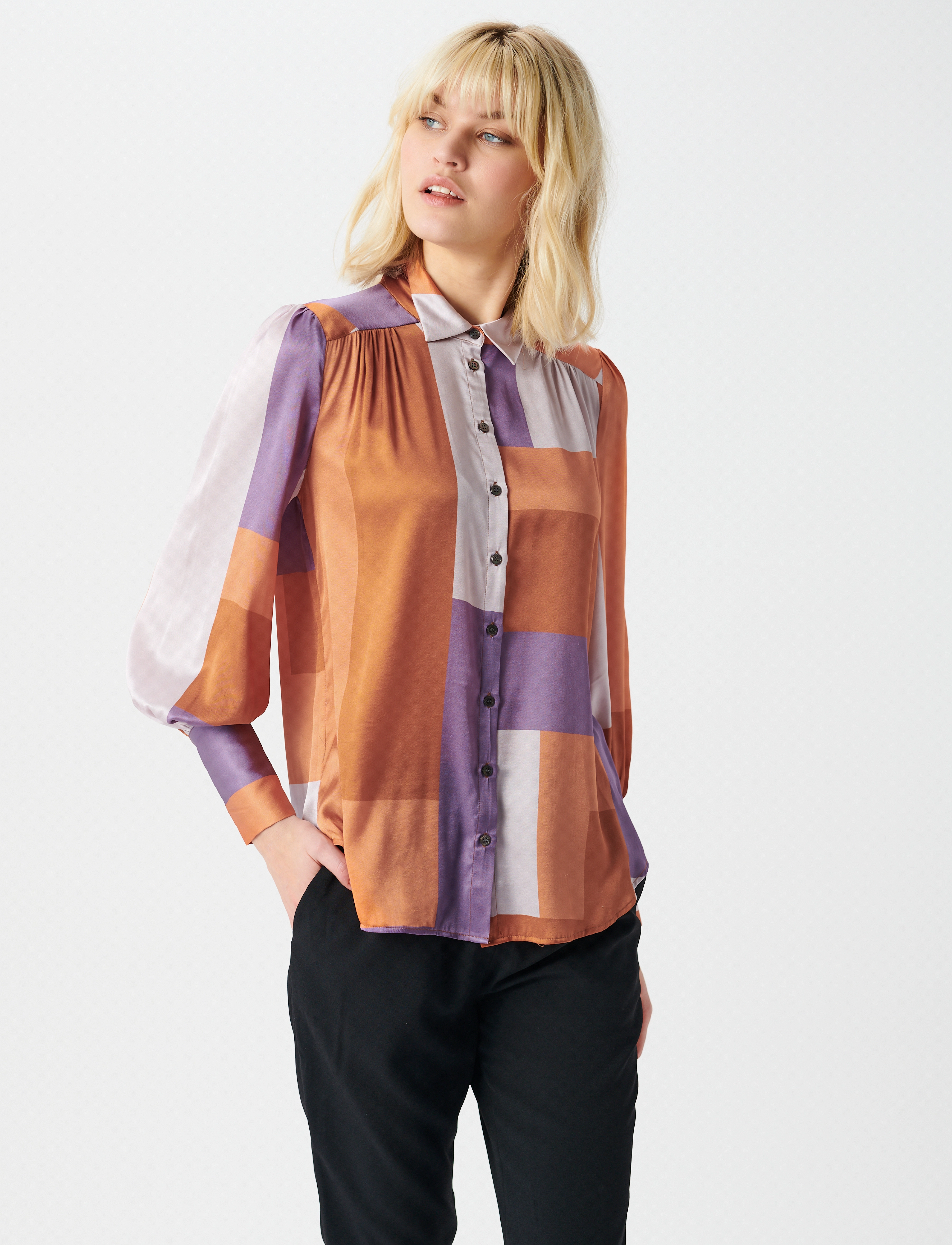 Dea Kudibal - CADENCE - linear ultra violet - 3