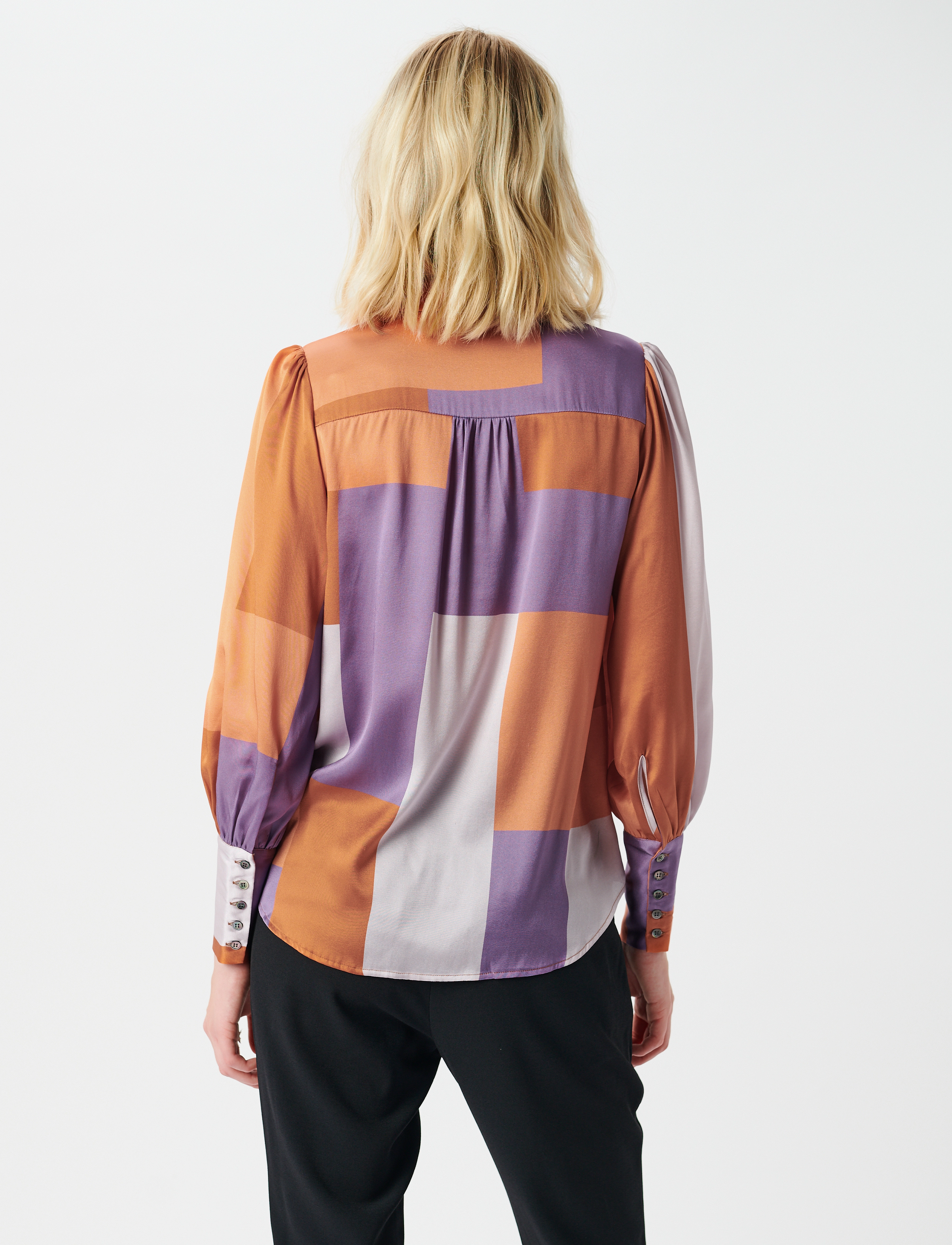 Dea Kudibal - CADENCE - linear ultra violet - 4