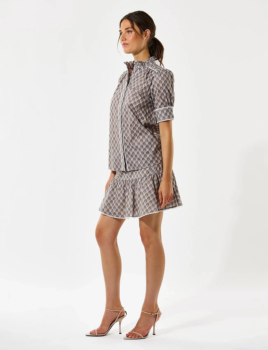 Dea Kudibal - ROBERTASDEA NS - kortærmede bluser - herberia taupe - 3