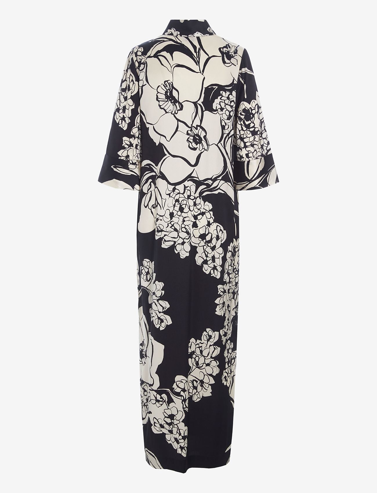 Dea Kudibal - HELGA - big floral coal - 1