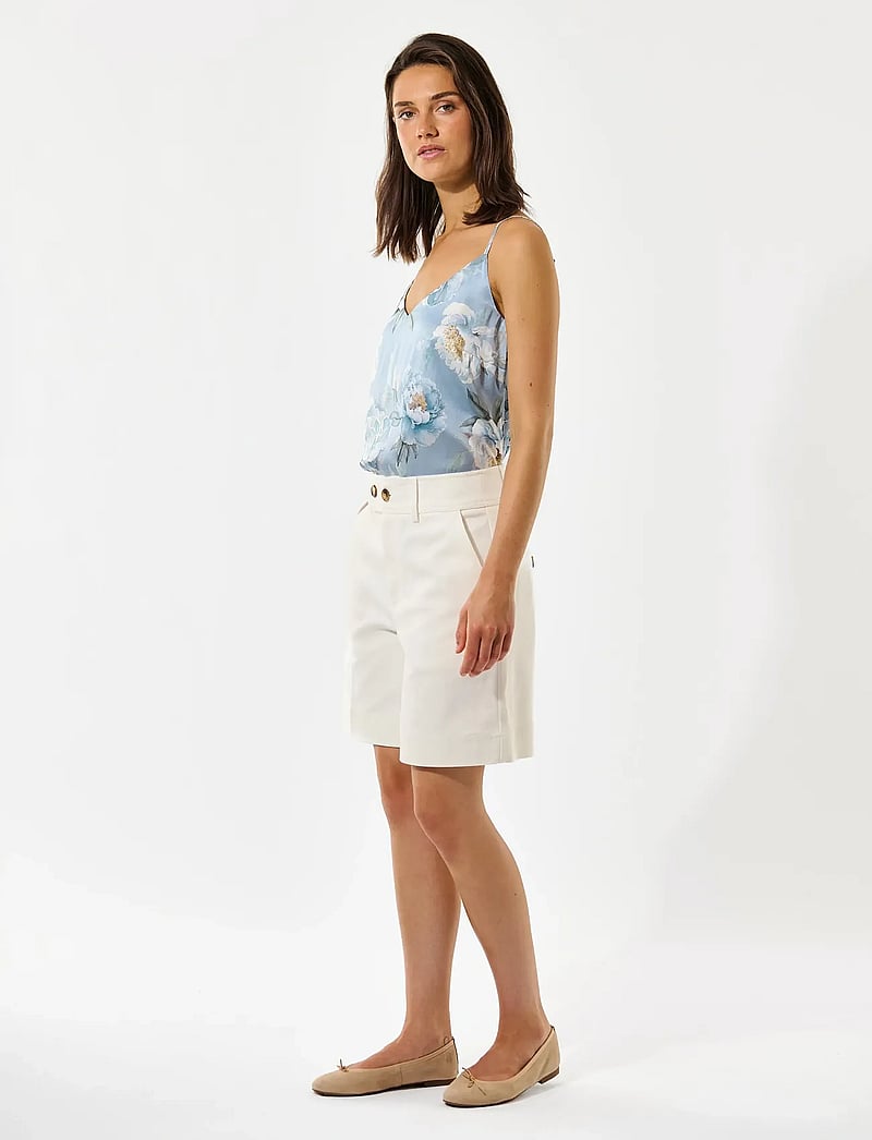 Dea Kudibal - CECILIADEA - chino shorts - nat. white - 3
