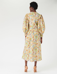 Dea Kudibal - MILLY NS (CO) - vidutinio ilgio suknelės - anemone lime - 3