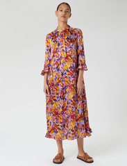 Dea Kudibal - ROSANNA - marškinių tipo suknelės - flora magenta - 2