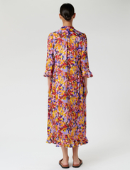 Dea Kudibal - ROSANNA - marškinių tipo suknelės - flora magenta - 3