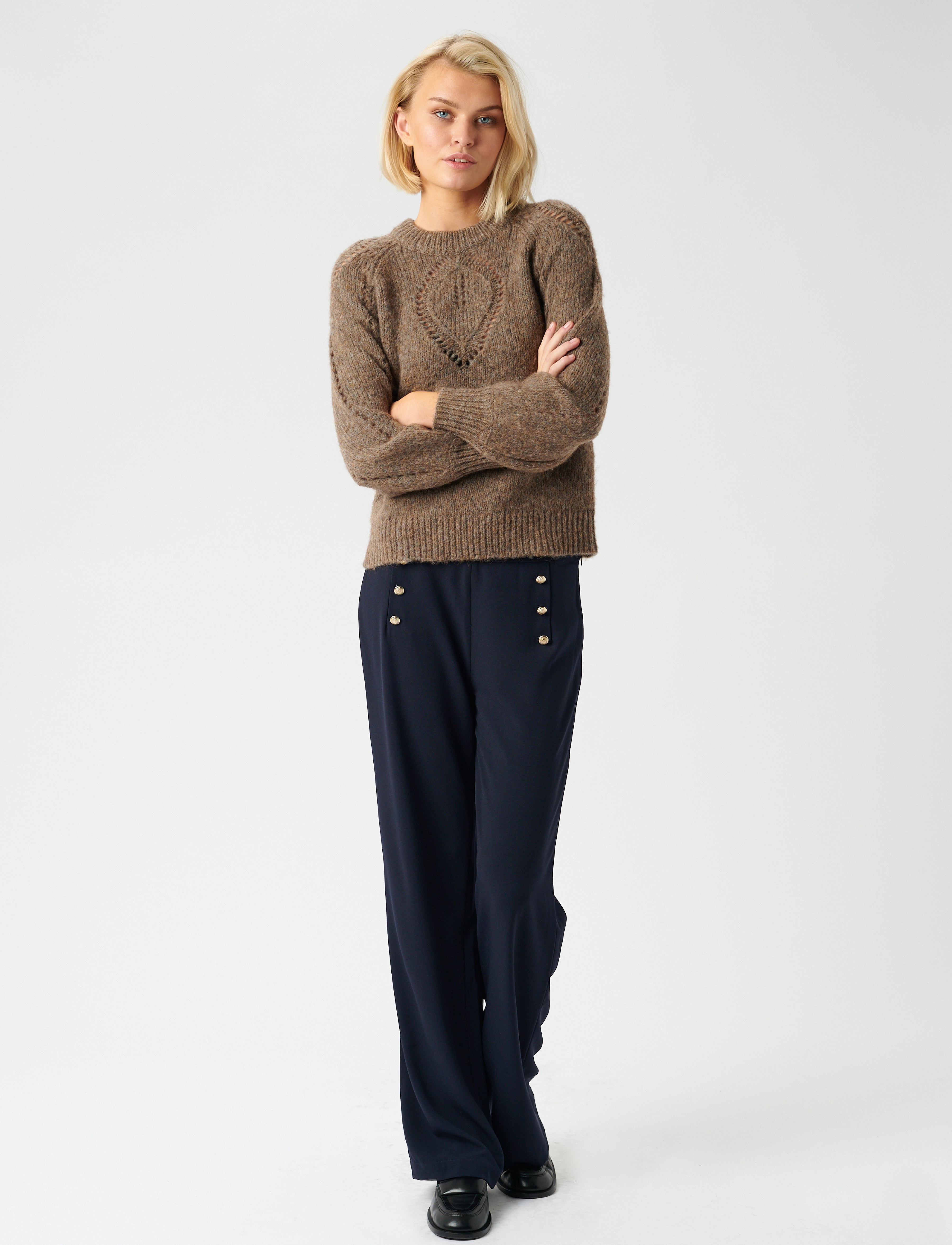 Dea Kudibal - CORINA - walnut - 2