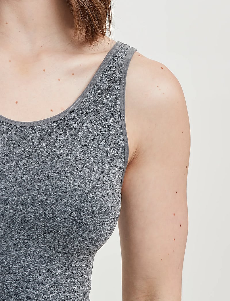 Decoy - DECOY top w/wide straps - Ärmellose tops - grey - 4