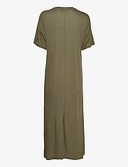 DEDICATED - Long T-shirt Dress Ronneby Leaf Green - maxi jurken - four leaf clover - 1