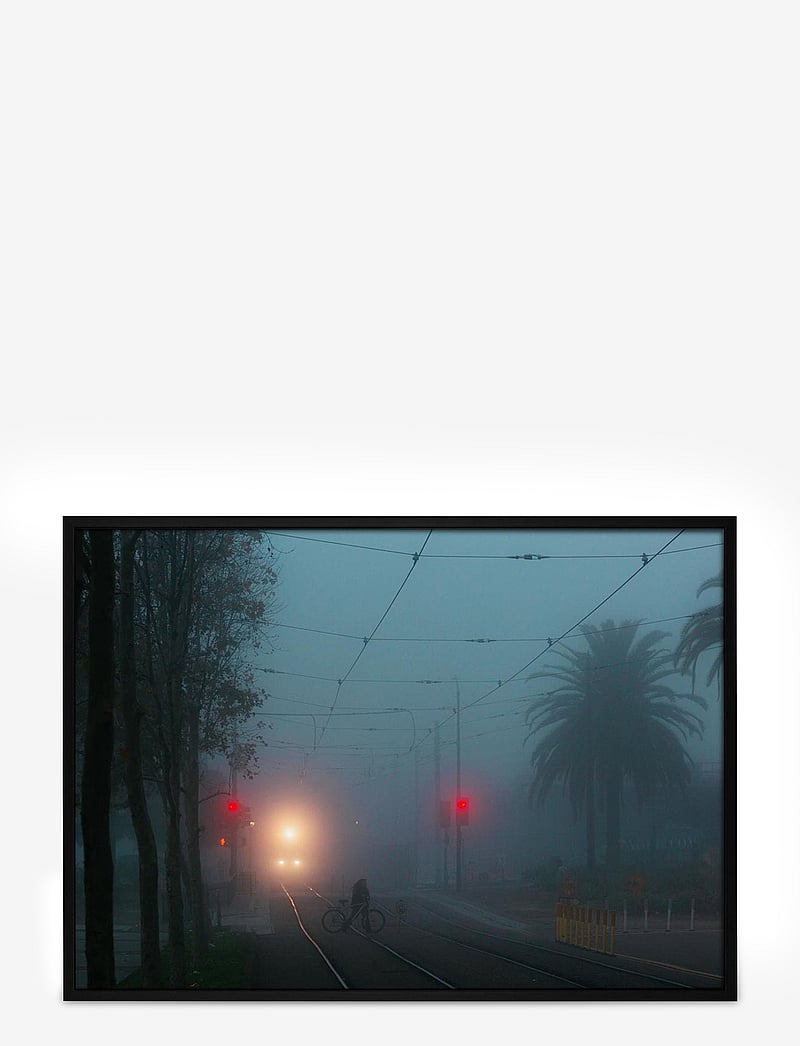 Democratic Gallery - Poster Train Tracks - fotografier - blue - 0