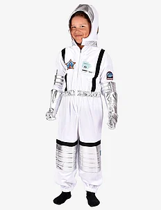 Astronaut Costume, Den goda fen