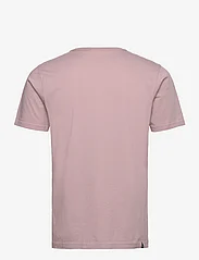 Denham - Indigo Flower Slim Tee - kortärmade t-shirts - fawn pink - 1
