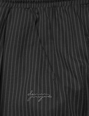 Denim project - DPPinstripe Seam Detail Pants - kasdienio stiliaus kelnės - black/grey pinstripe - 2