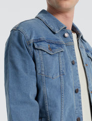 Denim project - Kash Denim Jacket - spring jackets - light blue - 4