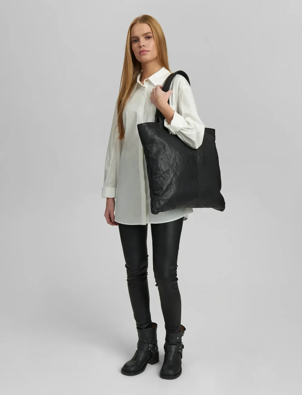 DEPECHE - Shopper - shoppingväskor - 099 black (nero) - 0