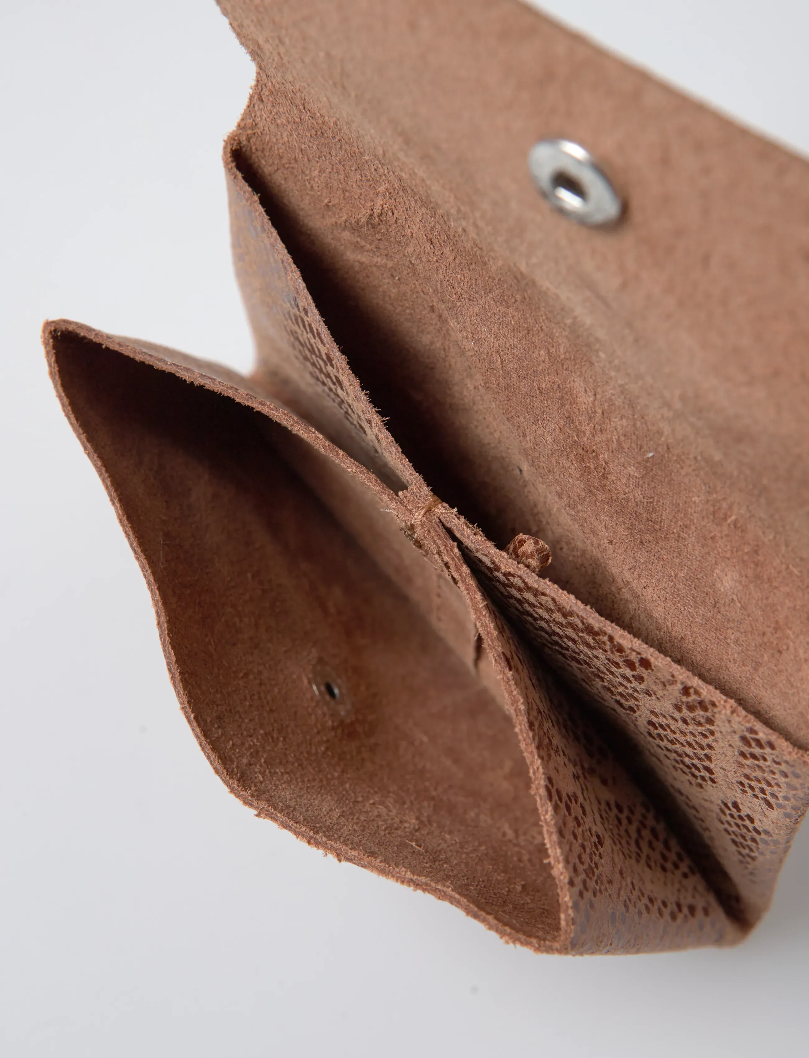 DEPECHE - Purse / Credit card holder - plånböcker - 289 camel snake - 3