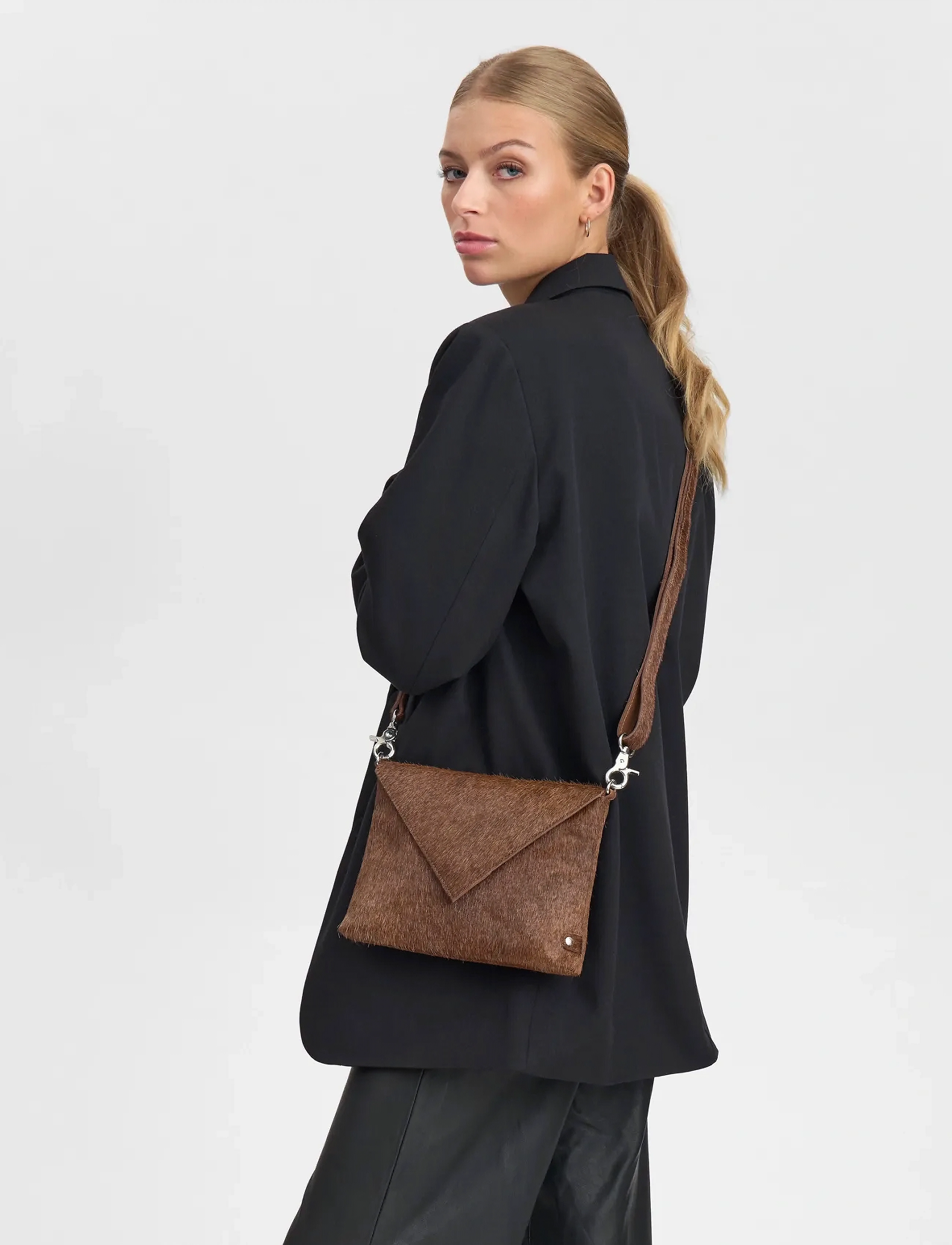 DEPECHE Clutch, One Size, Bags, Braun - Clutches, Frauen