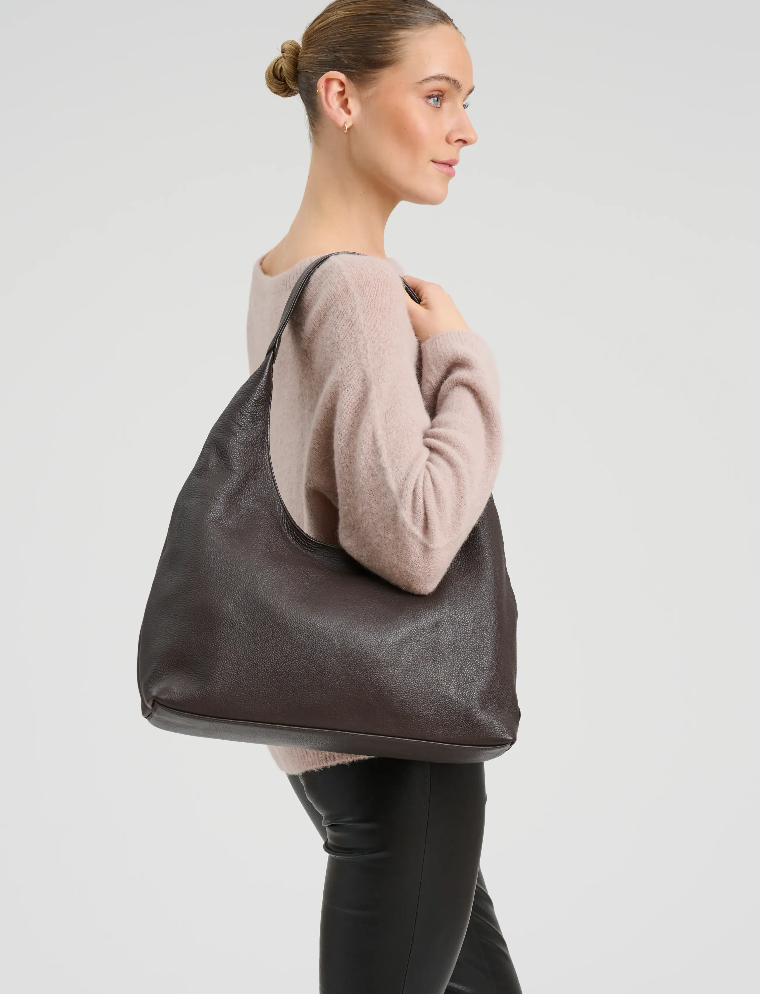 DEPECHE Shoulderbag, Kvinder, Hobo Skuldertaske, Brun, Str: ONE SIZE