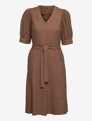 DEPECHE - Dress - vidutinio ilgio suknelės - 168 latte - 2