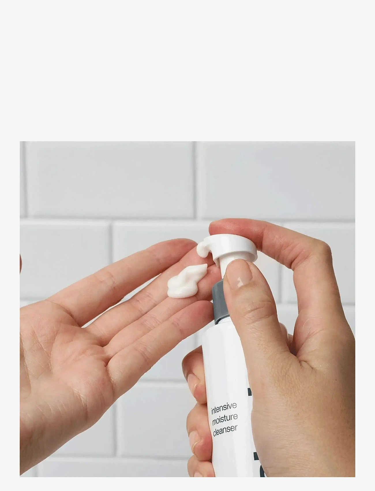 Dermalogica - Intensive Moisture Cleanser - rengöringsmjölk - na - 1