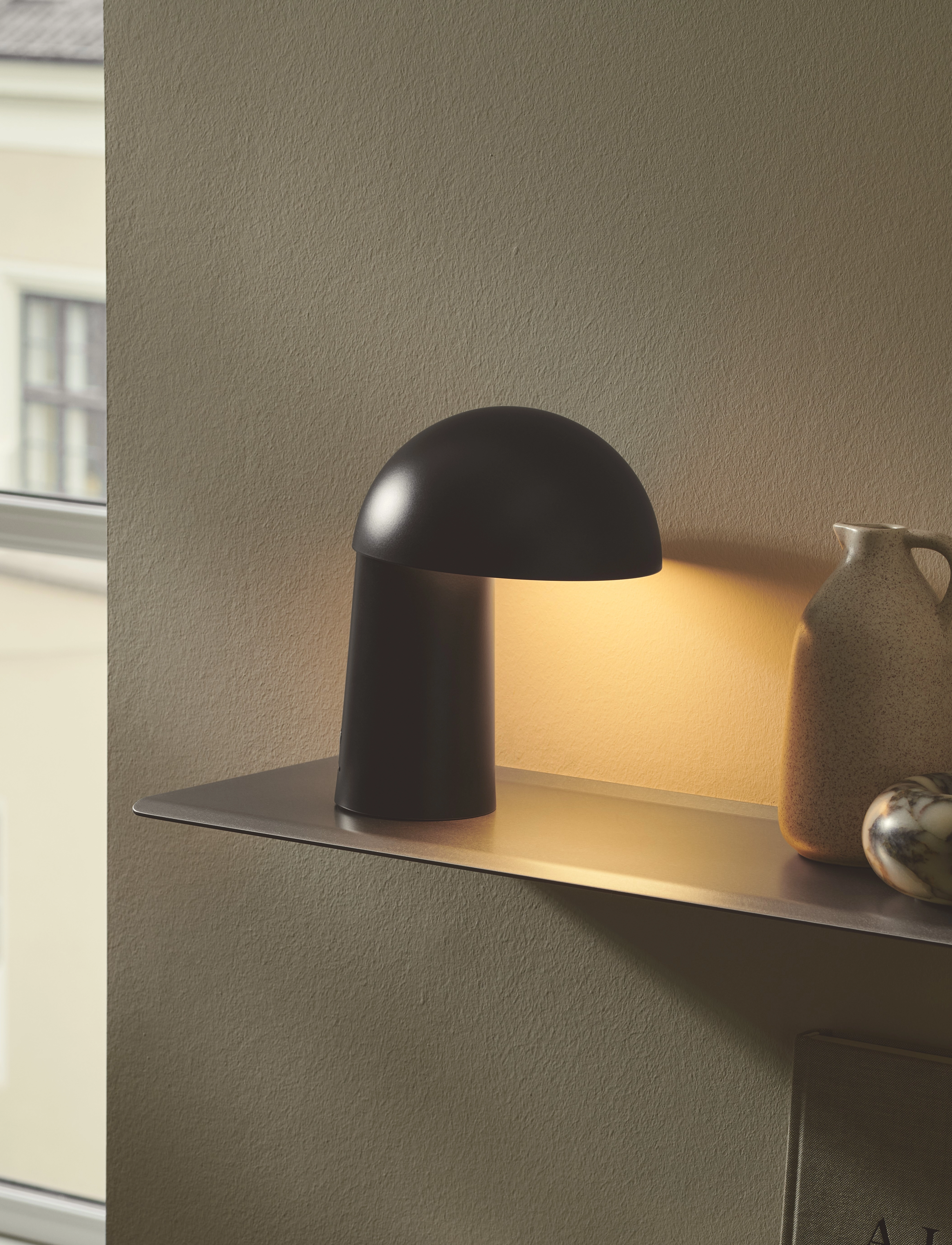 Design For The People - Faye Portable | Table lamp - pārnēsājamas lampas - black - 4
