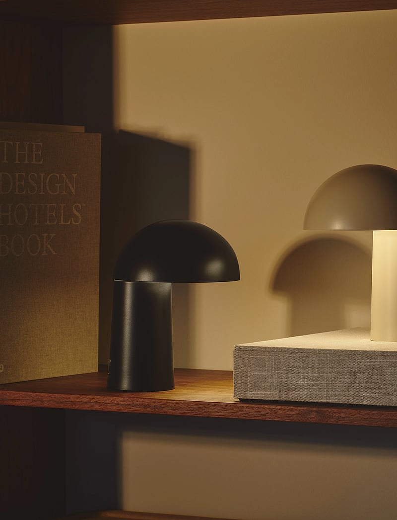 Design For The People - Faye Portable | Table lamp - mobile lampen - black - 5