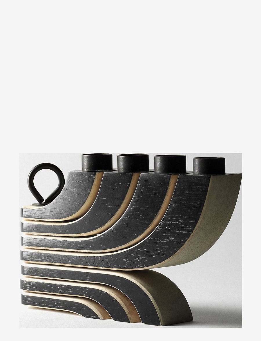 Design House Stockholm - Nordic Light 4-arms Candleholder - küünlajalad - black - 2